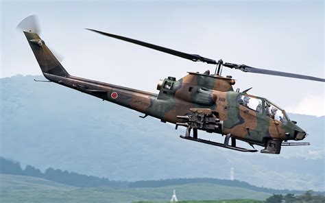 ah-1 cobra attack helicopter